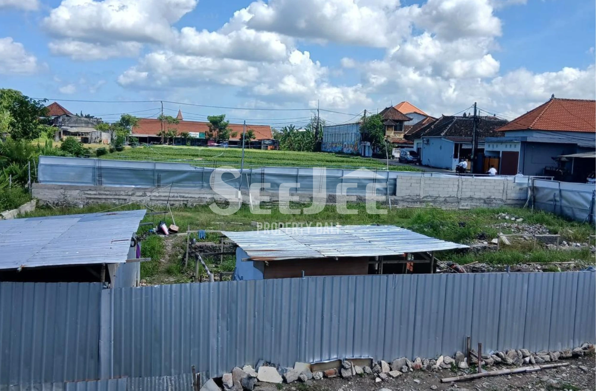 A PEACEFUL PADONAN HIDEAWAY WHERE OPEN RICE FIELD VIEWS MEET THE FUTURE OF NORTH CANGGU LIVING - SLLC039