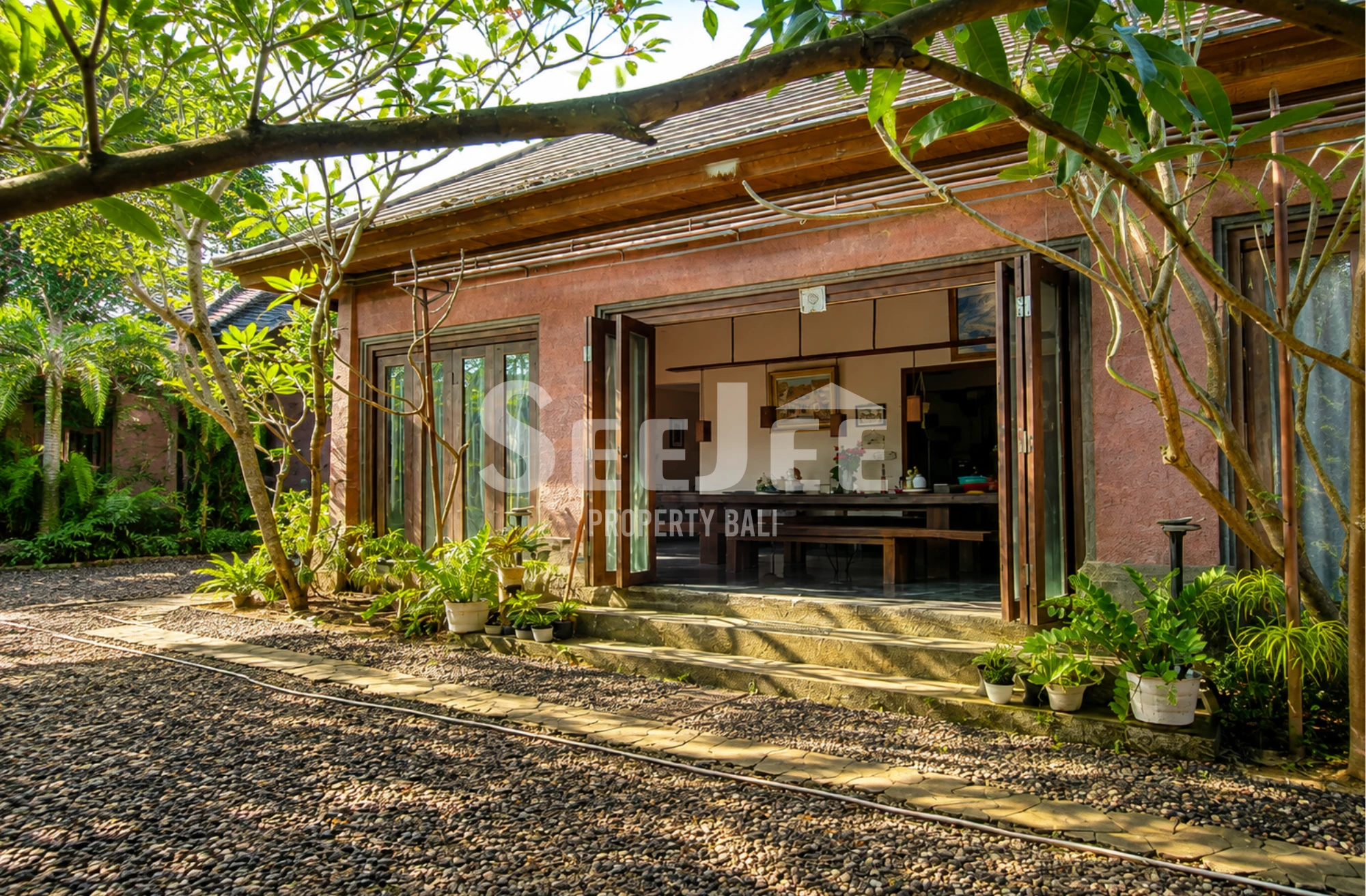 A TIMELESS BALINESE SANCTUARY WHERE EVERY DAY FEELS LIKE A RETREAT - SVFG067