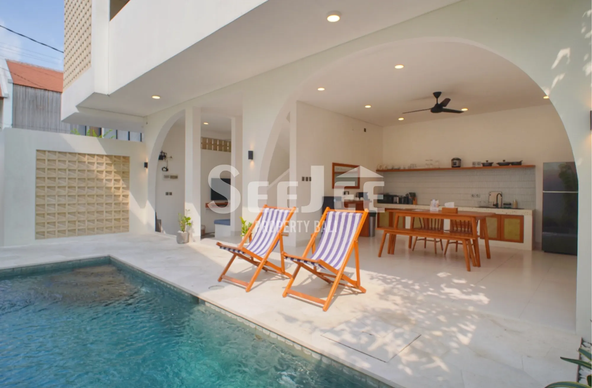 A NEW EXPRESSION OF TROPICAL LIVING IN THE HEART OF CANGGU - SVFC073